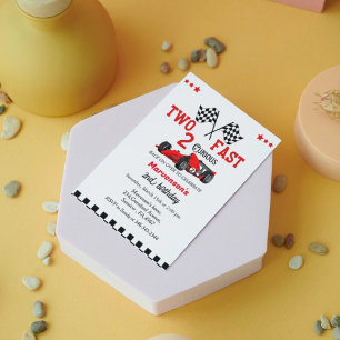 Två snabba tävling-bilpojken 2 år party inbjudningar