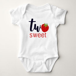 TVÅ Söt Strawberry Födelsedagsflicka 2-års fest T Shirt