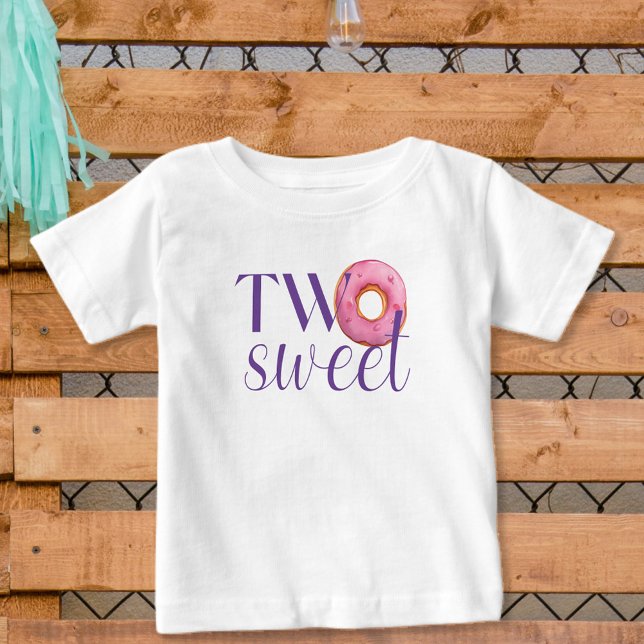 Två söta Donut-Födelsedagsfest T Shirt (Skapare uppladdad)