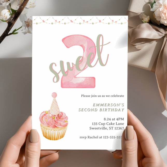 Två söta söta Cupcake 2-års födelsedag  Inbjudningar (Skapare uppladdad)