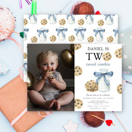 Två sötsaker och Födelsedagsfesten Mjölk Inbjudningar