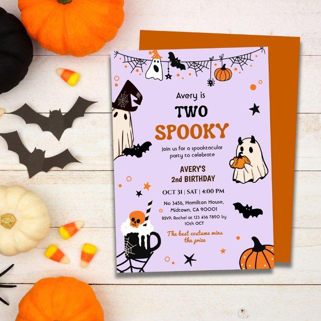 Två spökiga Halloween födelsedagsghost whimsical s Inbjudningar (Skapare uppladdad)