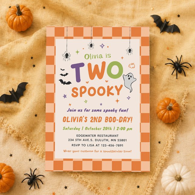 Två spöklika Halloween-ghost 2-års födelsedagsinbj Inbjudningar (Skapare uppladdad)
