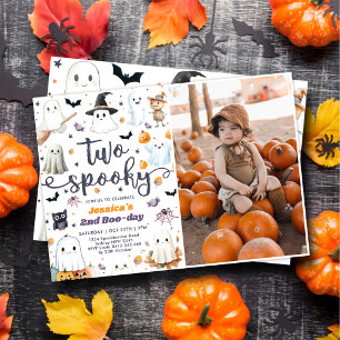 Två Spooky Cute Halloween Ghost 2:a födelsedagsfot Inbjudningar