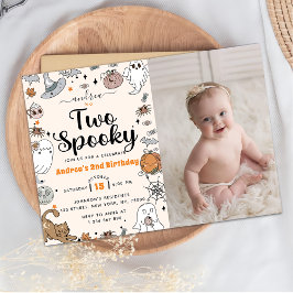 Två Spooky Halloween Cute Ghost Birthday Photo Inbjudningar