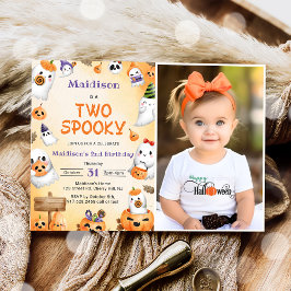 Två Spooky Halloween Cute Ghost Birthday Photo Inbjudningar
