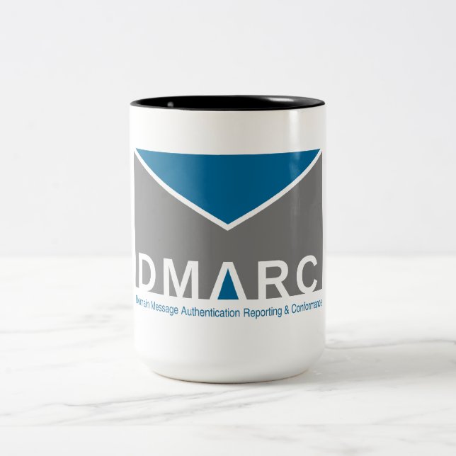 Två-Tona DMARC-logotypmuggen, 15 uns Två-Tonad Mugg (Center)