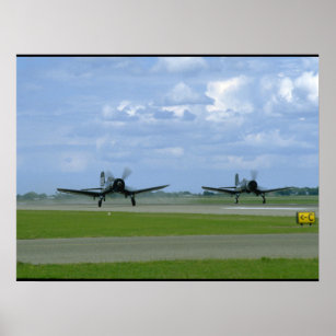 Två Vadow F4U-korsar, Landing_WWII Flygplan Poster