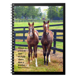 Två vänner med Ordspråksboken 18:24 Anteckningsbok