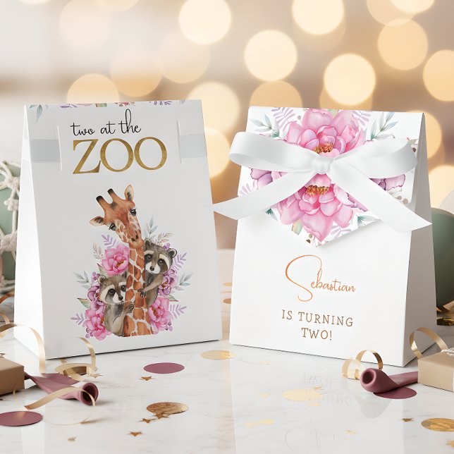 Två vid djurparken Safari barns födelsedag party Presentaskar (Skapare uppladdad)