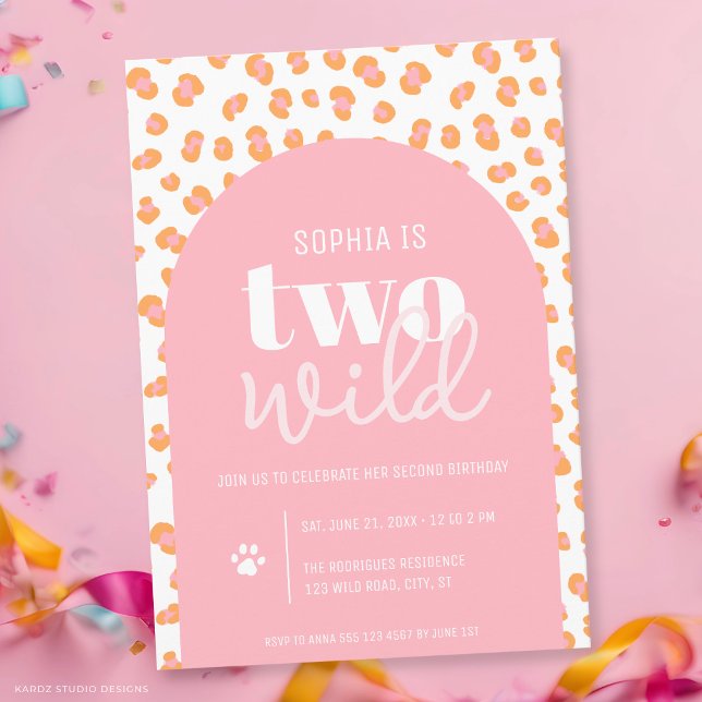 Två vilda flickor 2-års födelsedagsinbjudan inbjudningar (The front and back of the invitation are shown at 5x7-inch size. Choose size, paper, + corner style.)