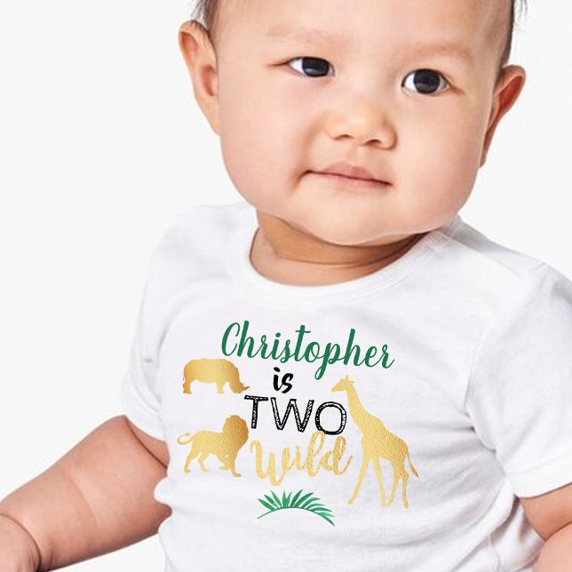 Två vilda jungel safari pojkar 2-årsdag t shirt (Skapare uppladdad)