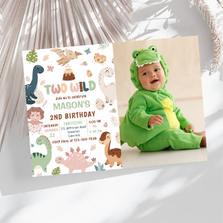 Två Vilder Cute Dinosaur 2:a födelsedagsfoto Inbjudningar