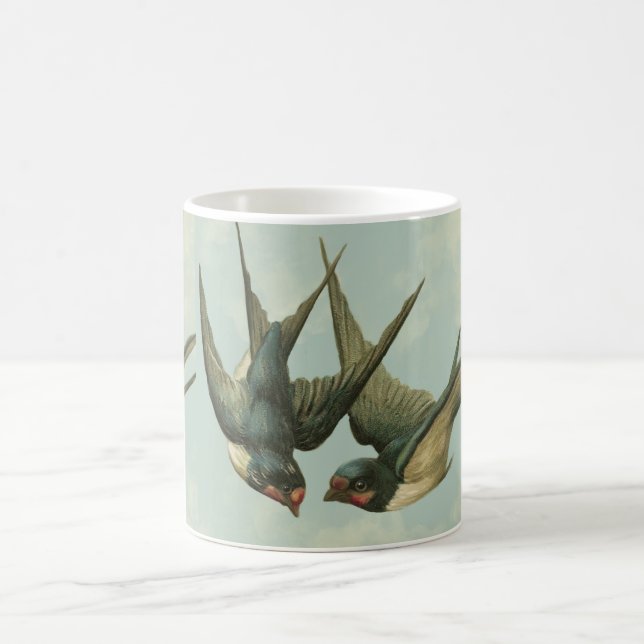 Två Vintagar Sväljer Kaffemugg (Center)