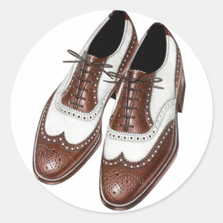 Tvåfärgad Vintage Oxford Wingstips Shoes Pair Runt Klistermärke