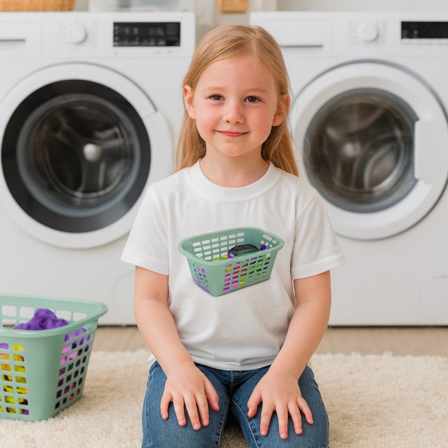 Tvätt Basket Girls T-Shirt (Skapare uppladdad)
