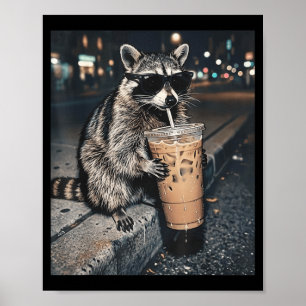Tvättbjörn dricker iskaffe Roligt djur meme män Poster
