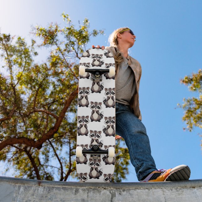 Tvättbjörnmönsterdesign Vit  Mini Skateboard Bräda 18,5 Cm (Utomhus 1)