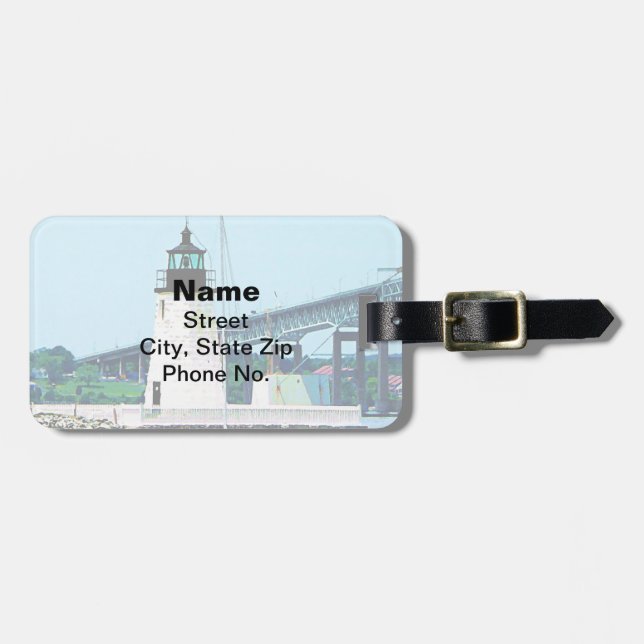 Tvåvåhals, brygga och båtar, Newport, RI Bagagebricka (Horisontell Framsida)