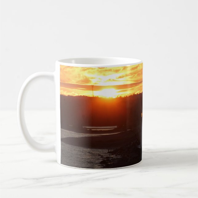 Tvåvåvåning, soluppgång, Halifax Harbour, foto Kaffemugg (Vänster)