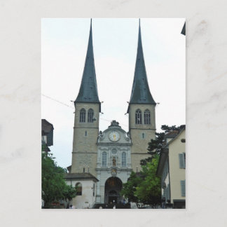 Tvillingkryddorna i Hof(Hofkirche)kyrkan i Lucern Vykort