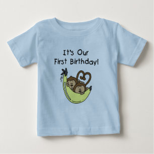 Tvillingpojkar 1:a födelsedag Tshirts och gåvor