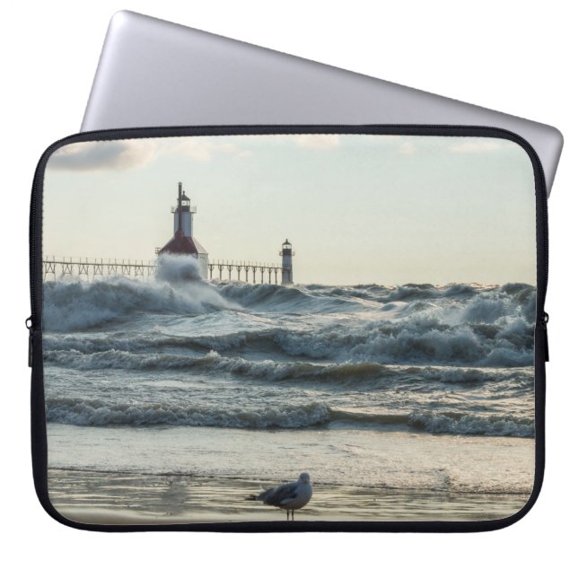 Tvinga bakom Beauty Laptop Sleeve (Framsidan)