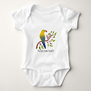 Tweet och Tasty Colorful Bird & Kryp på gren T Shirt