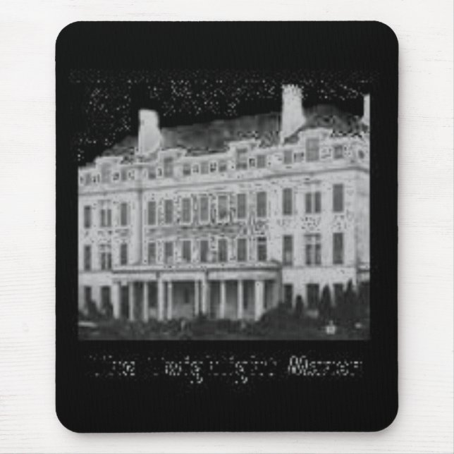 Twighlight Manor: Kraftfull bild Musmatta (Framsidan)