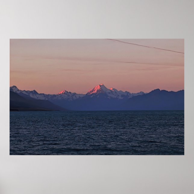 Twilgiht on Lake Pukaki Poster (Framsidan)