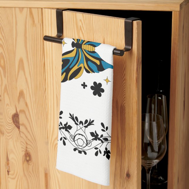 Twilight Butterfly Bloom – Fantastisk blomsterkons Kökshandduk (Thirds Fold)
