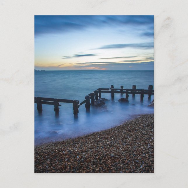 Twilight Himlar over Shoreline and Breakwater Vykort (Framsida)