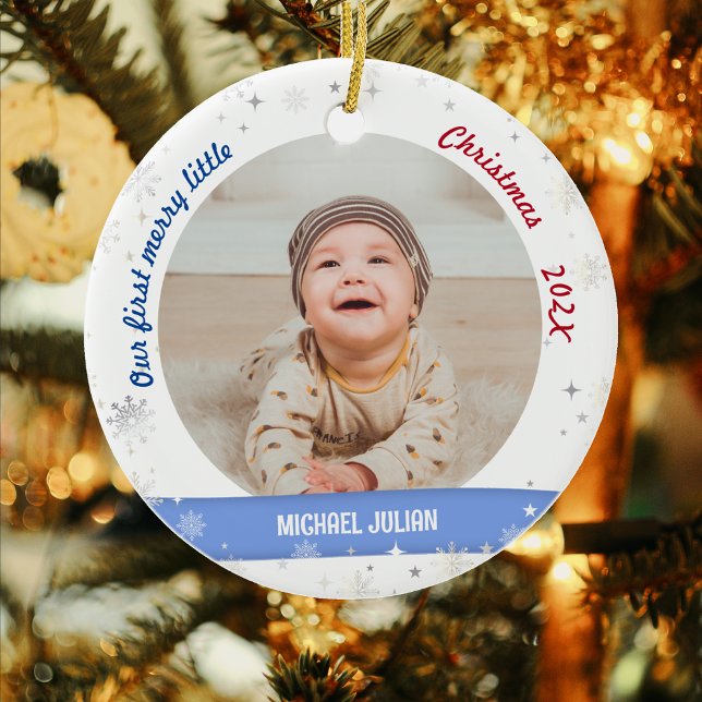 Twillingar Boys 2 Foton första God Jul Julgransprydnad Keramik (Cute Modern Elegant Personalized Our First Merry Little Christmas Twin Baby Boys 2 Photos Snowflakes)