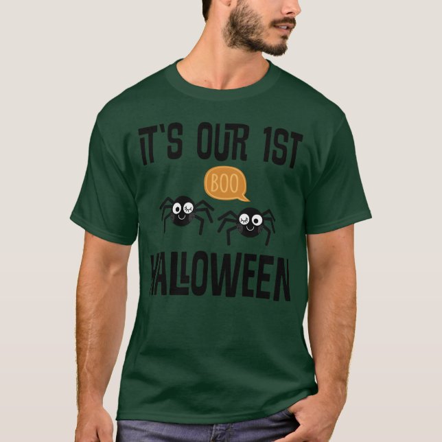 Twillingar First Halloween-familjen T Shirt (Framsida)