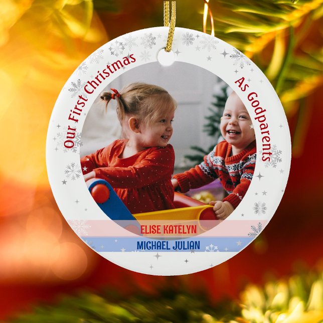 Twillingar Flicka Boy 1st Julafton som gudföräldra Julgransprydnad Keramik (Our First Christmas as Godparents of Twin Girl and Boy. Snowflakes. Cute Swaddled Babies)