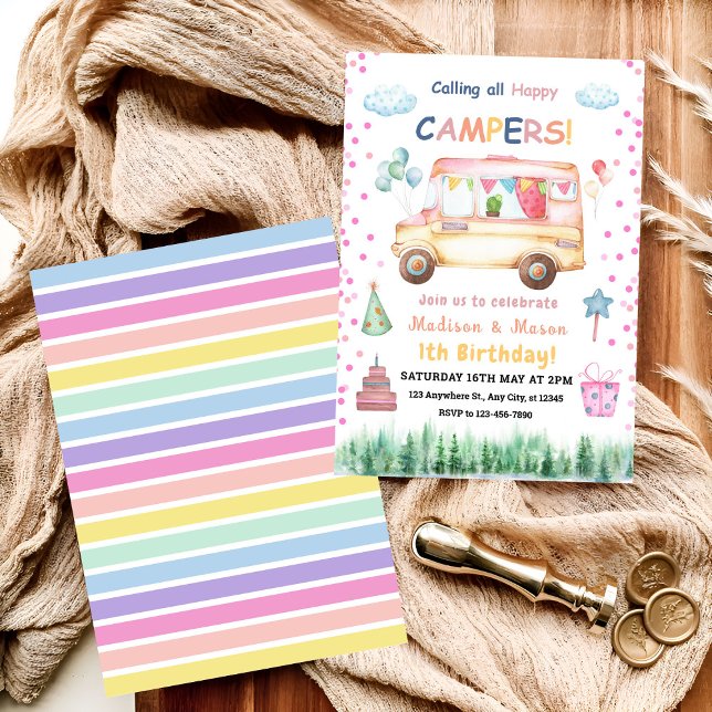 Twillingar Flickor & Boy Lycklig Camper Birthday-i Inbjudningar (Skapare uppladdad)