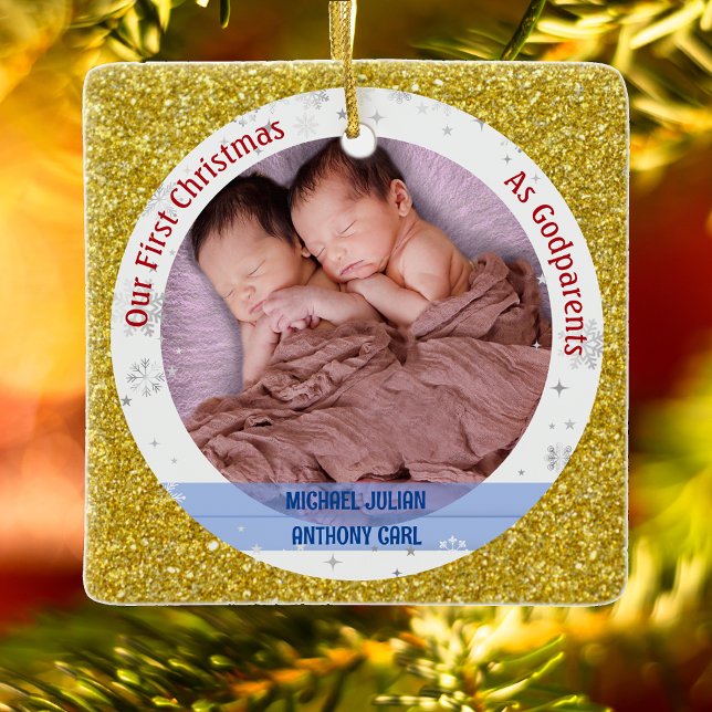 Twillingar Pojke 1:a Julafton som gudföräldrar 2 F Julgransprydnad Keramik (Elegant Modern Cute Golden Our First Christmas as Godparents Twin Boys Photo Swaddled Baby Glitter)