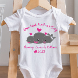 Twin Girls First Mors dag Infant Bodykostym T Shirt