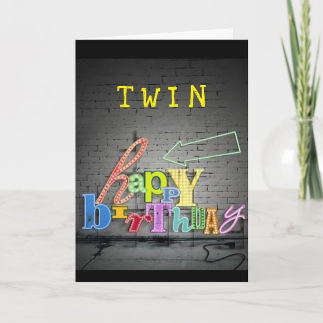 **TWIN** SKRIVNINGEN FINNS PÅ BIRTHDAY-KORTET KORT (Framsida)