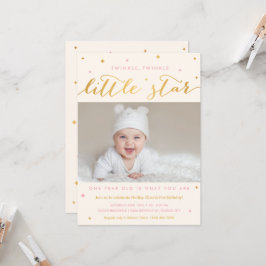Twinkle Little Star First Birthday-inbjudan Girl Inbjudningar