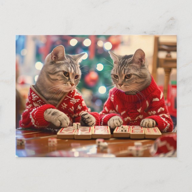 Two cats in red sweaters with festive background helg vykort (Framsida)