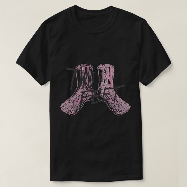 Two Feet Pink Classic T-Shirt (Design framsida)