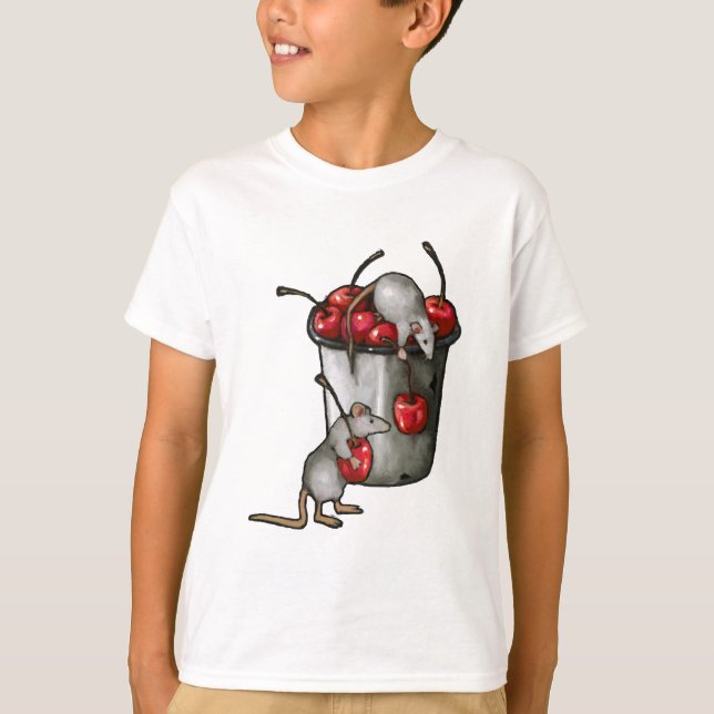 Two MICE Stealing Cherries, Bucket of Cherries Art T Shirt (Framsida)