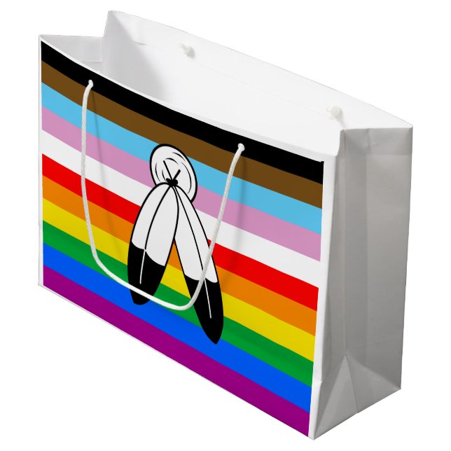 Two-Spirit HBTQ+ Progress Pride Flagga (Framsidan Vinklad)