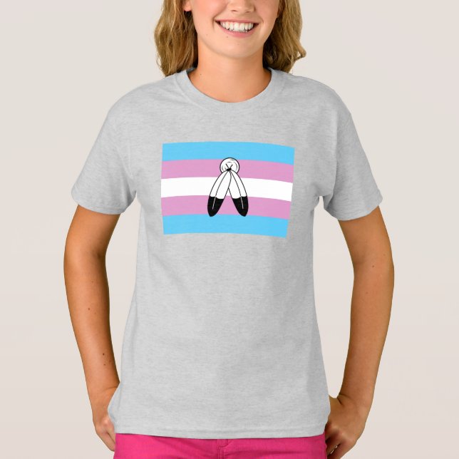 Two-Spirit Trans Pride Flagga T Shirt (Framsida)