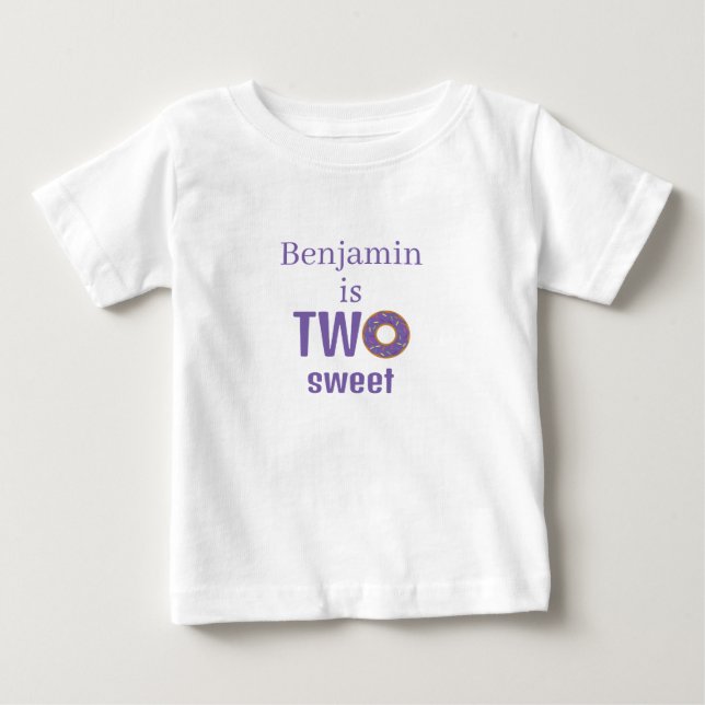 Two Sweet 2nd Birthday Purple Donut T Shirt (Framsida)