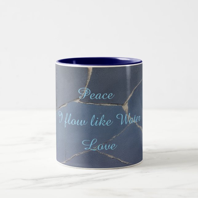 Two-Tone Mug Peace, Love - Blue Papercut Aesthetic Två-Tonad Mugg (Center)