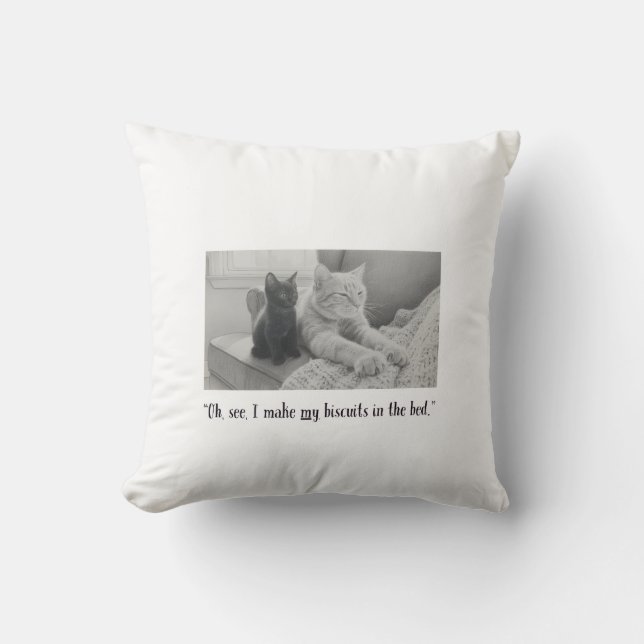 Two Tunnels Cat Pillow  Kudde (Framsida)