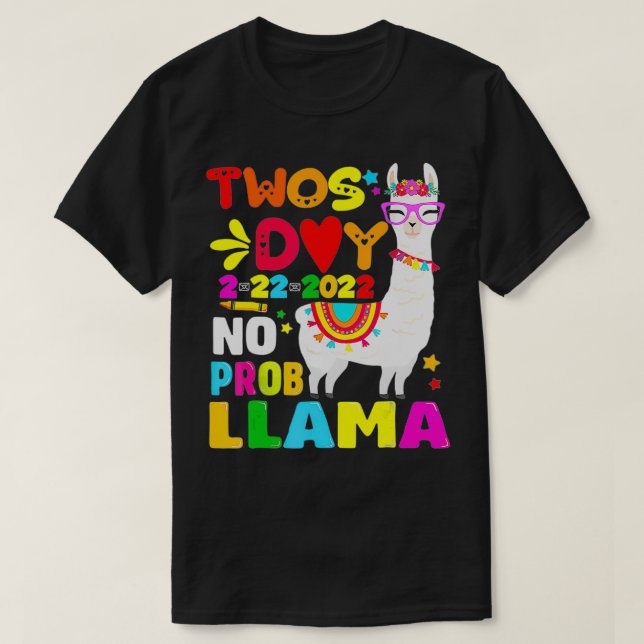 Twosday 2222022 No Prob Llama Twosday 2022 Rainbow T Shirt (Design framsida)