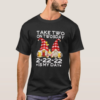 Twosday 2-22-22 Party With Funny Drinking Beer Gno T Shirt